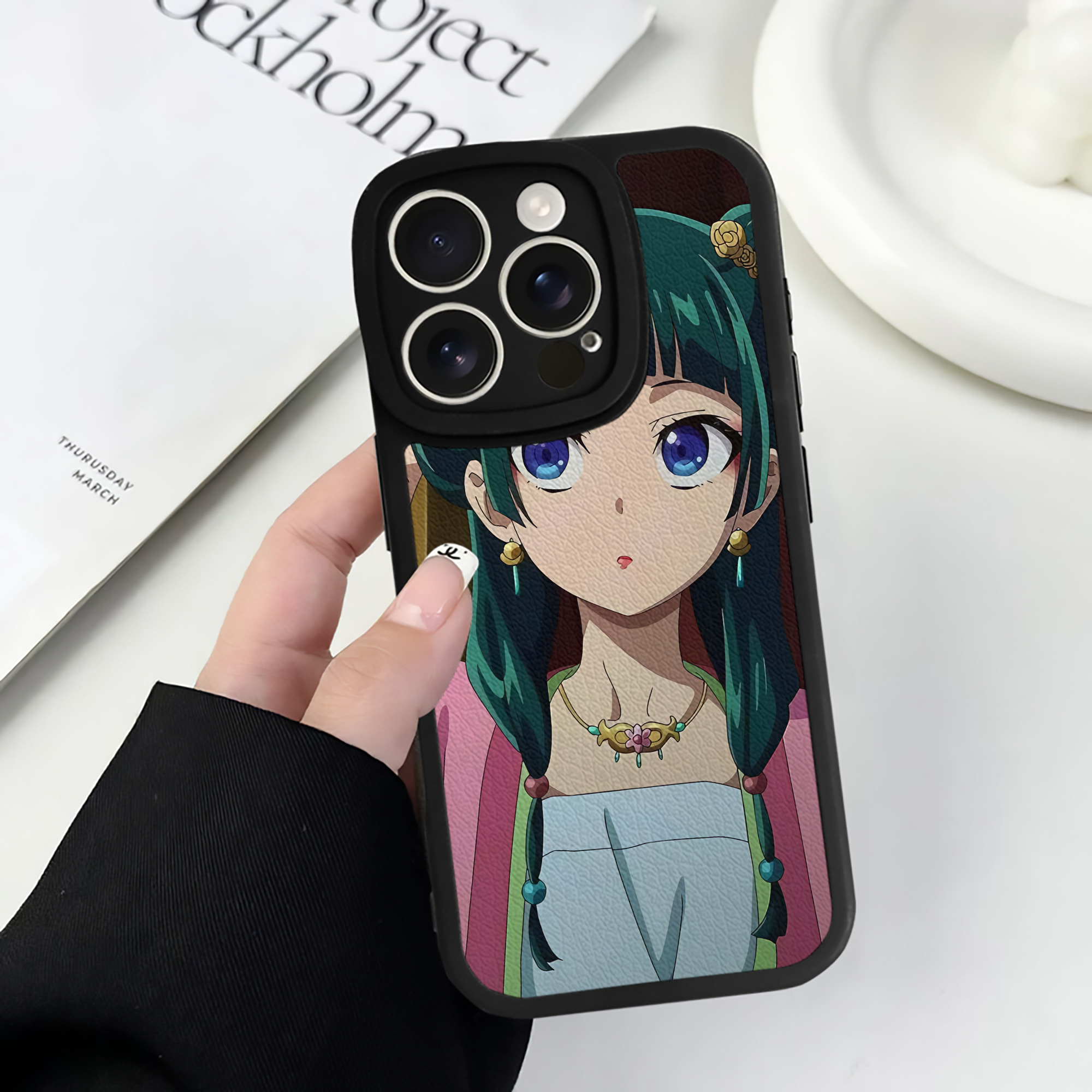 薬屋のひとりごと The Apothecary Diaries 【iPhone 16シリーズ対応】シリコンスマホケース（レザー調） 材質：シリコン